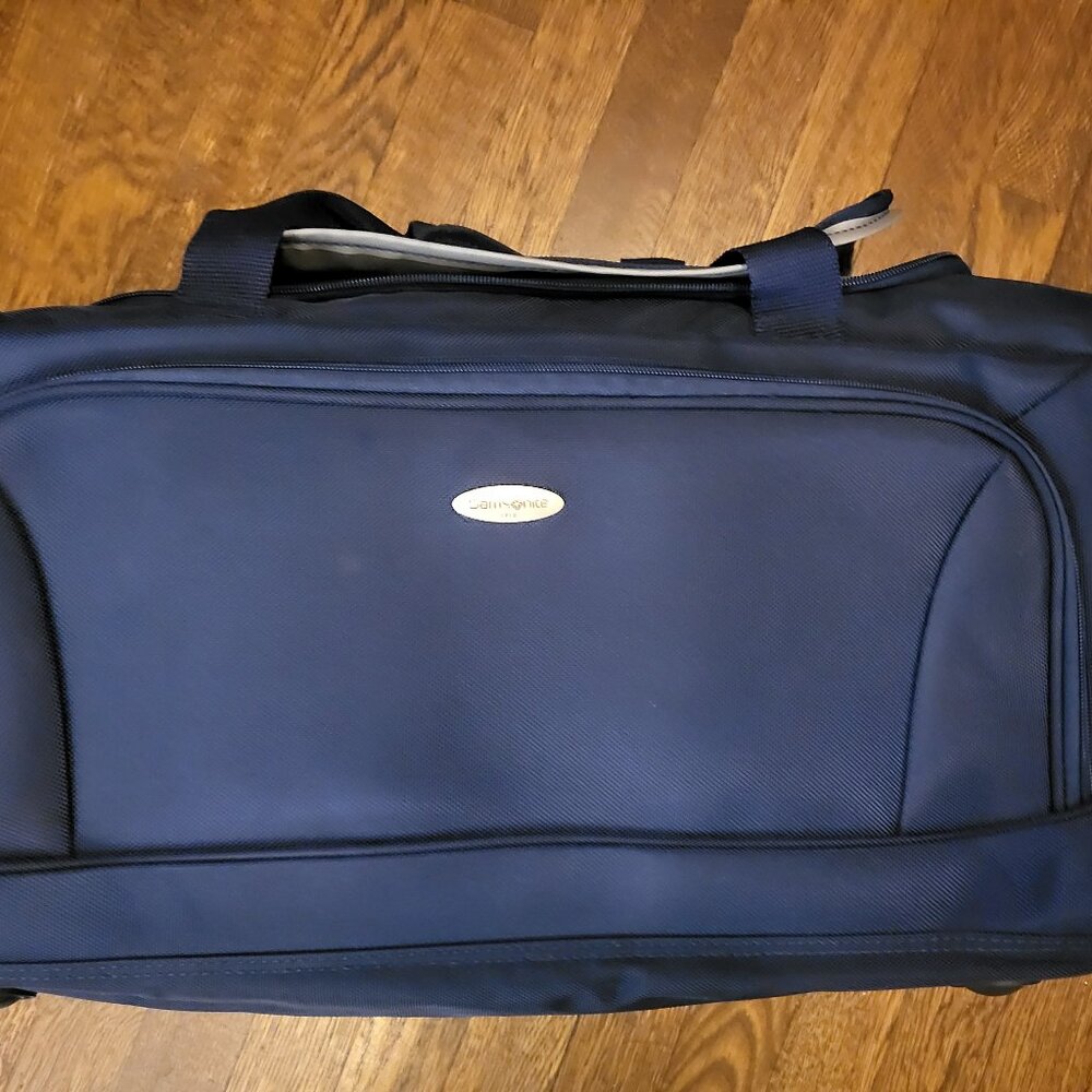 Samsonite Ascentra Softside Luggage, Duffel Bag